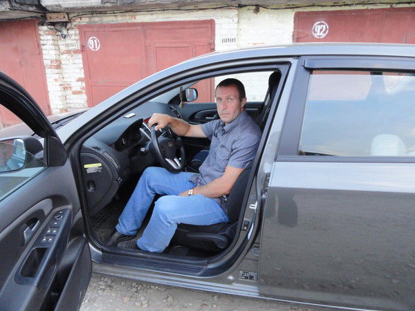 Гена Елисеев