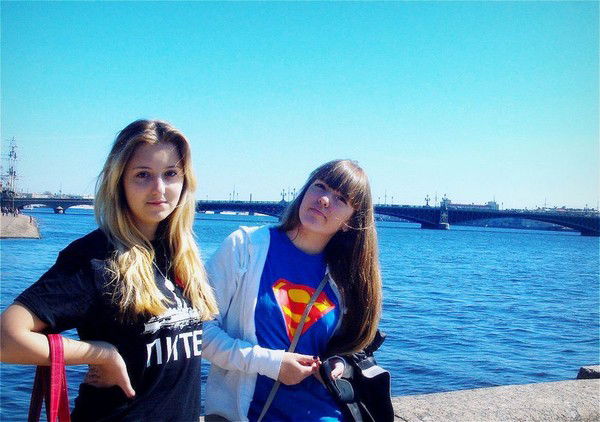 Александра ()