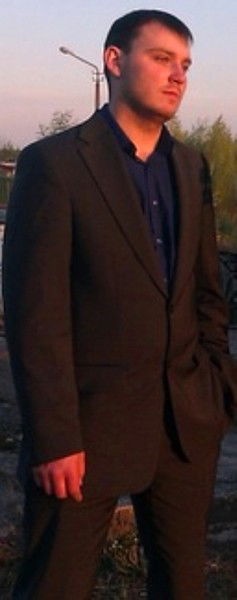 Дмитрий Комыш