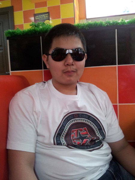 Константин Ким