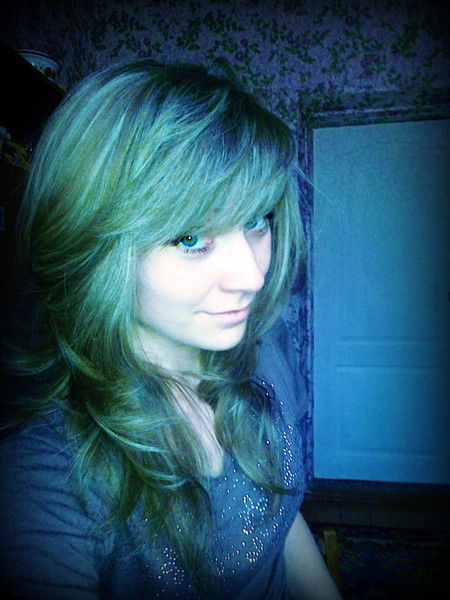 Алена Артамонова