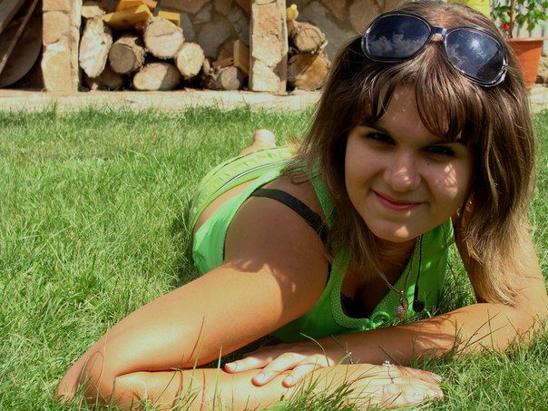 Надежда Енукова