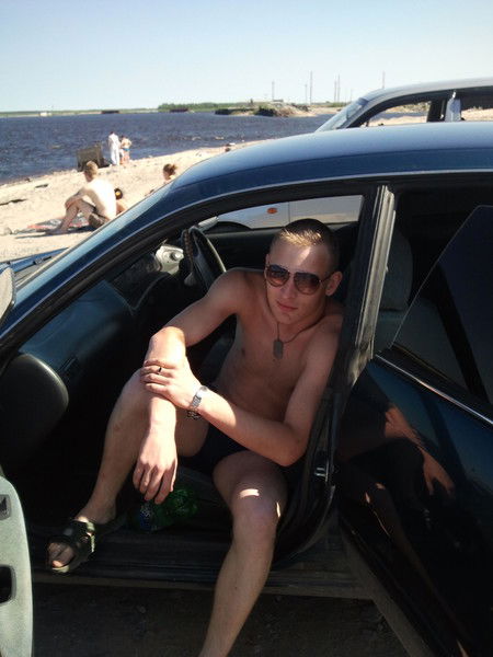 Ярик)))) Нужный Человек Xd