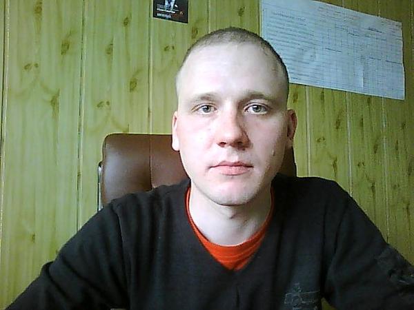 Максим Волчек