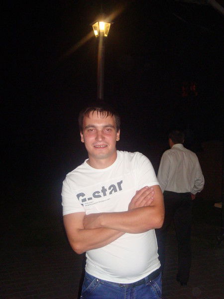 Виктор Мельников