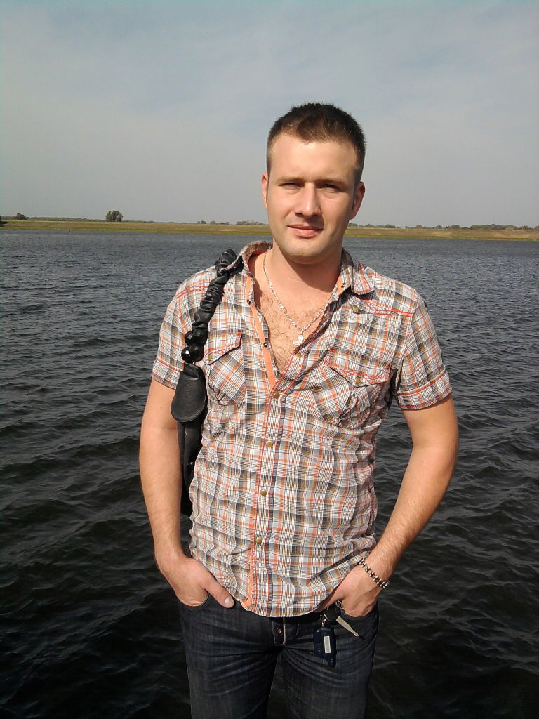 Антон Мурашов