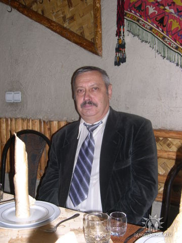 Михаил Жирнов