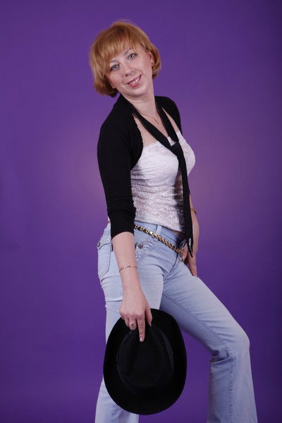 Елена Елена