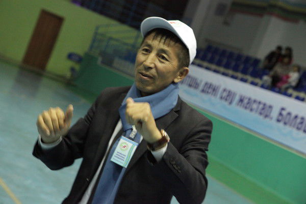 Сансызбай Каршыгаев