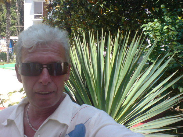 Вячеслав Шутов