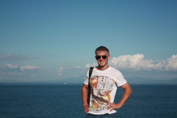 Женя Баранов