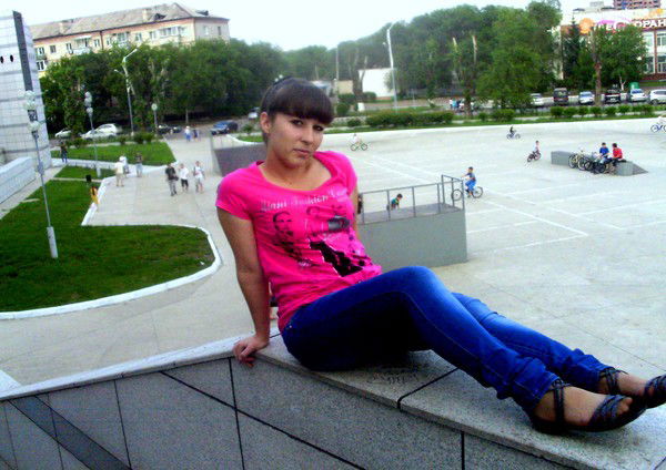 Надюха Устинова