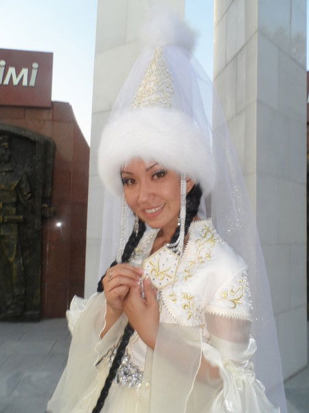 Ляззат Абдрахманова