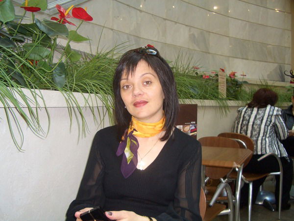 Анджела Шамхалова