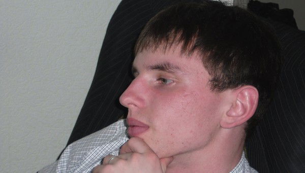 Андрей Белов