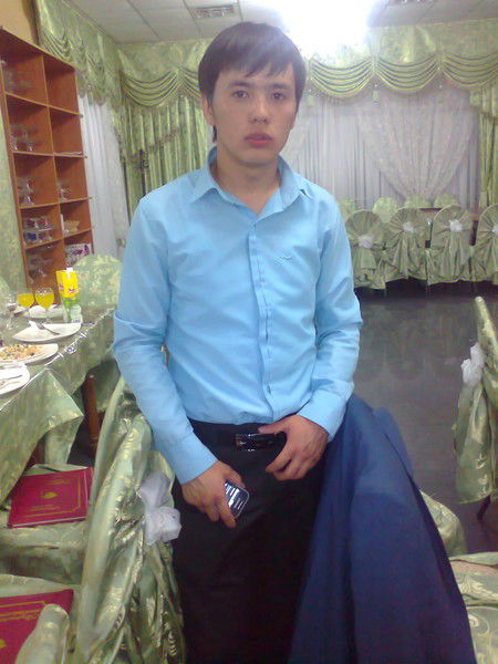 Неизвестный Парень =))