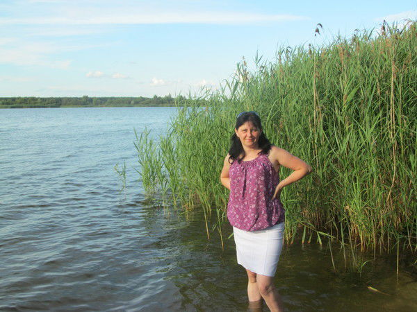 Анна ************