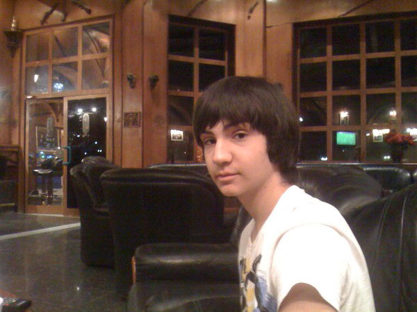 Аслан Бекузаров