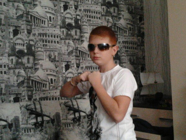 Максим Суханов