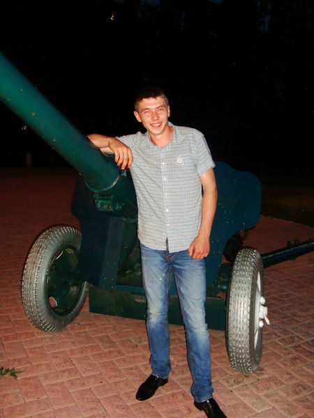 Анатолий Яценко