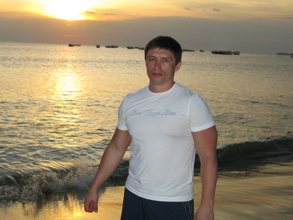 Андрей Столбовой