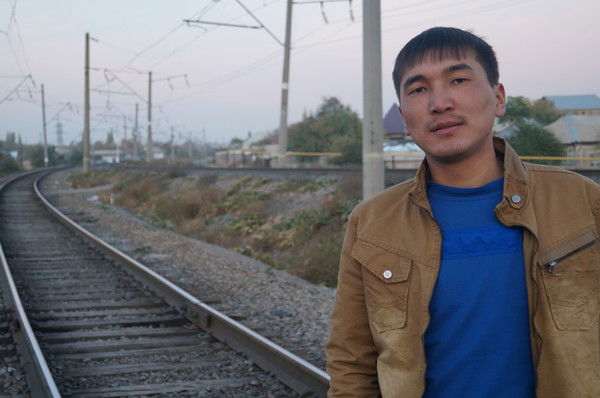 Серик Папина