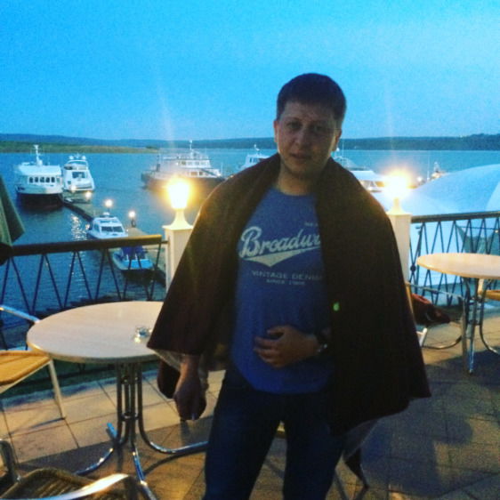 Антон Щербанев