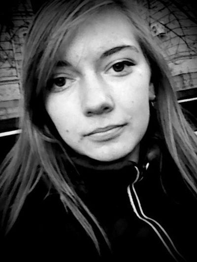 Юля Доніченко