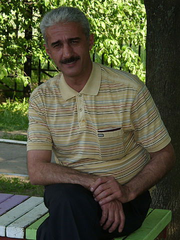 Эльхан Рашид