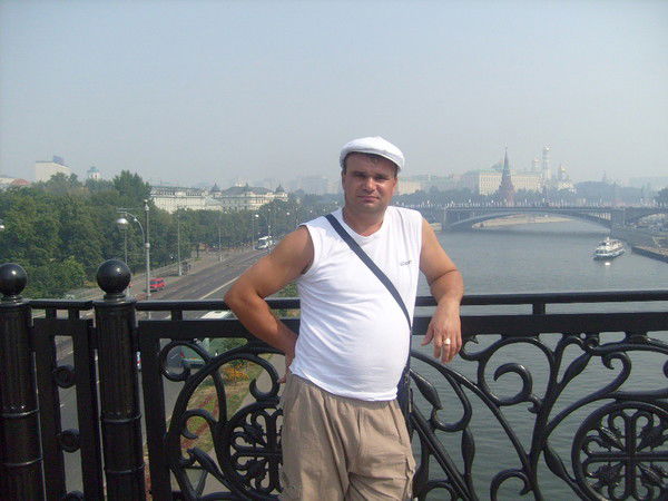 Олег Порозов