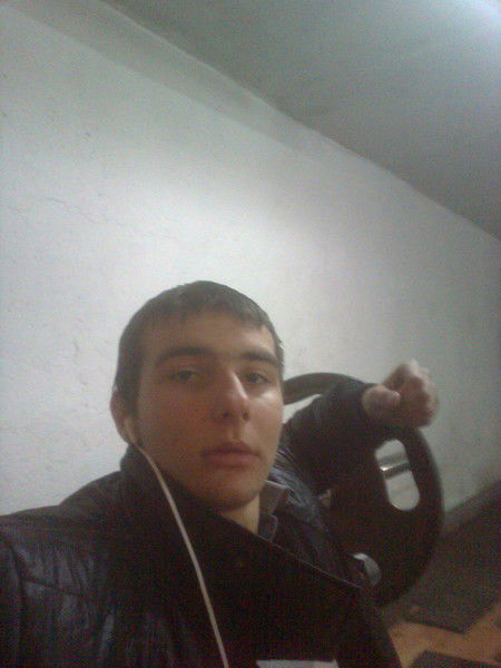 Юра Пономарёв