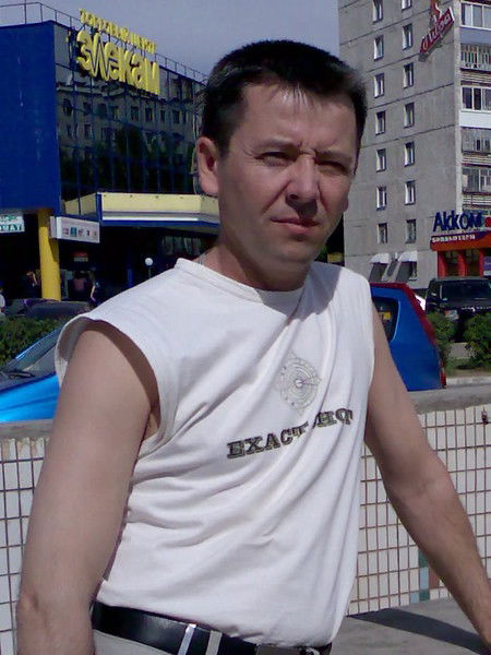 Павел Гусев