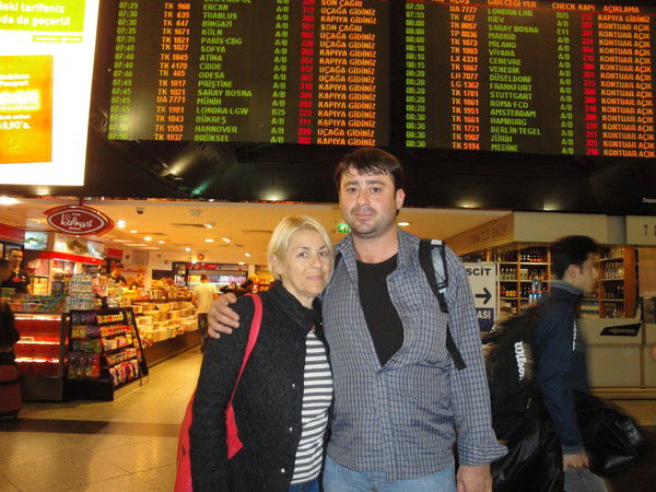 Natal?a Ch?kv?shv?l?