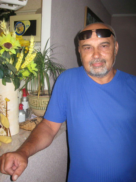 Виталий Каращенко