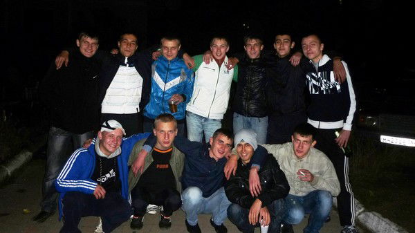 >[Серёжка] < .