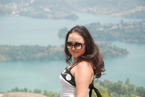 Анара Жукенова