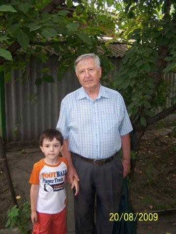 Борис Полубояров