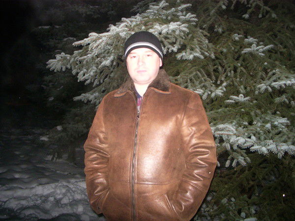 Виктор Степанов