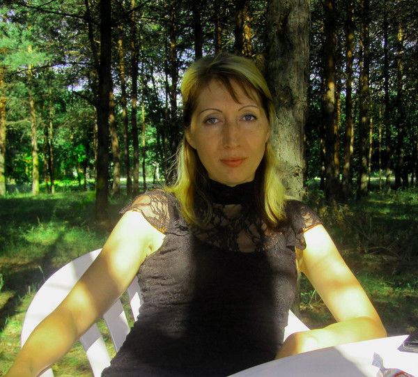 Люба Панарина