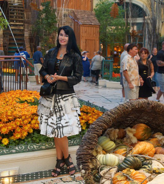 Eлена Широченко