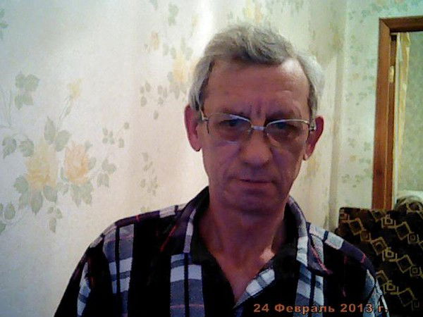 Павел Петров