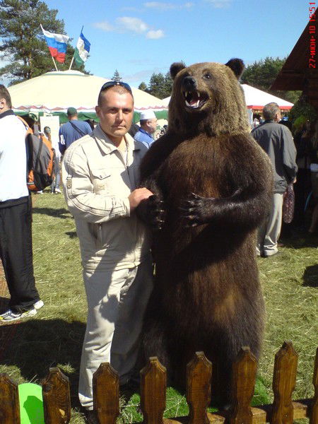 Денис Николаев