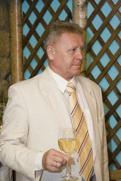 Георгий Старков