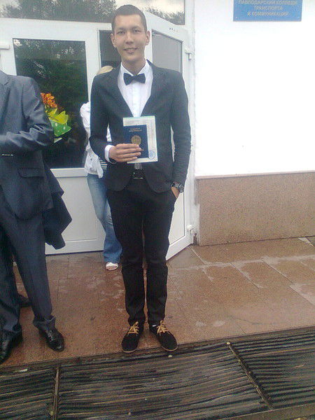 • Meroha • •..|