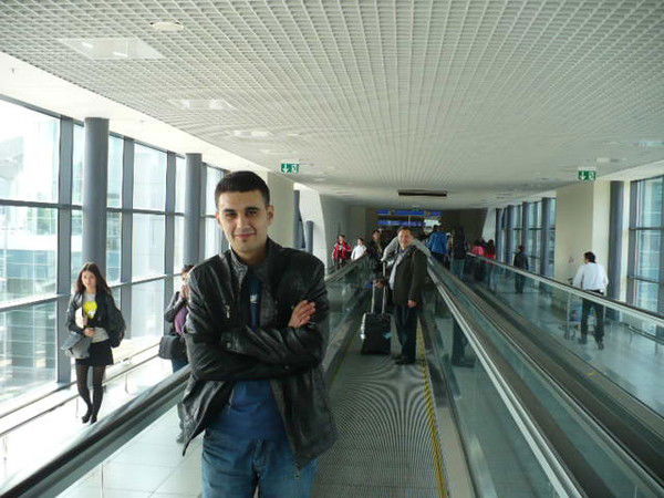 Заур Алескеров