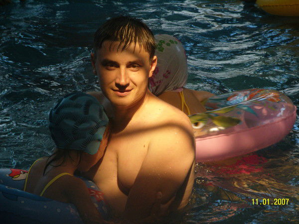 Олег Лебедев