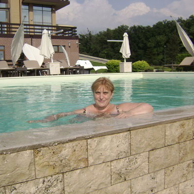 Елена Латоша