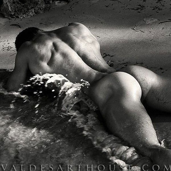 Виктор Иванов