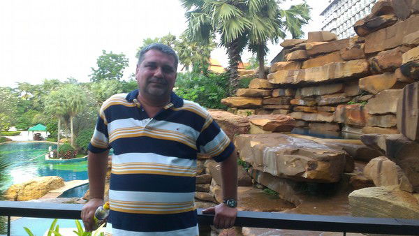 Игорь Бондаренко