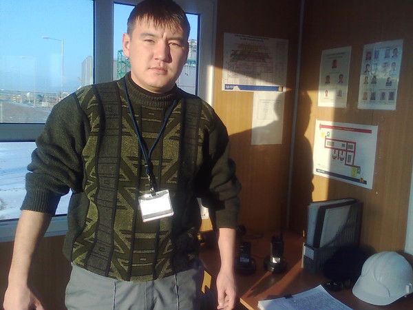 Алмаз Хайров